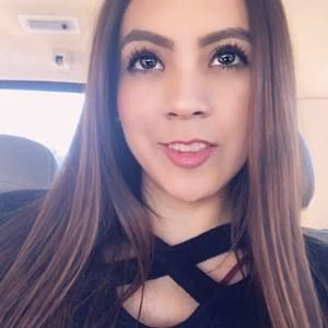 Meet your Posher, Valeria